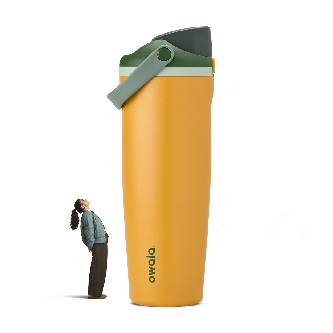 FreeSip® Sway Water Bottle UG2W1C32