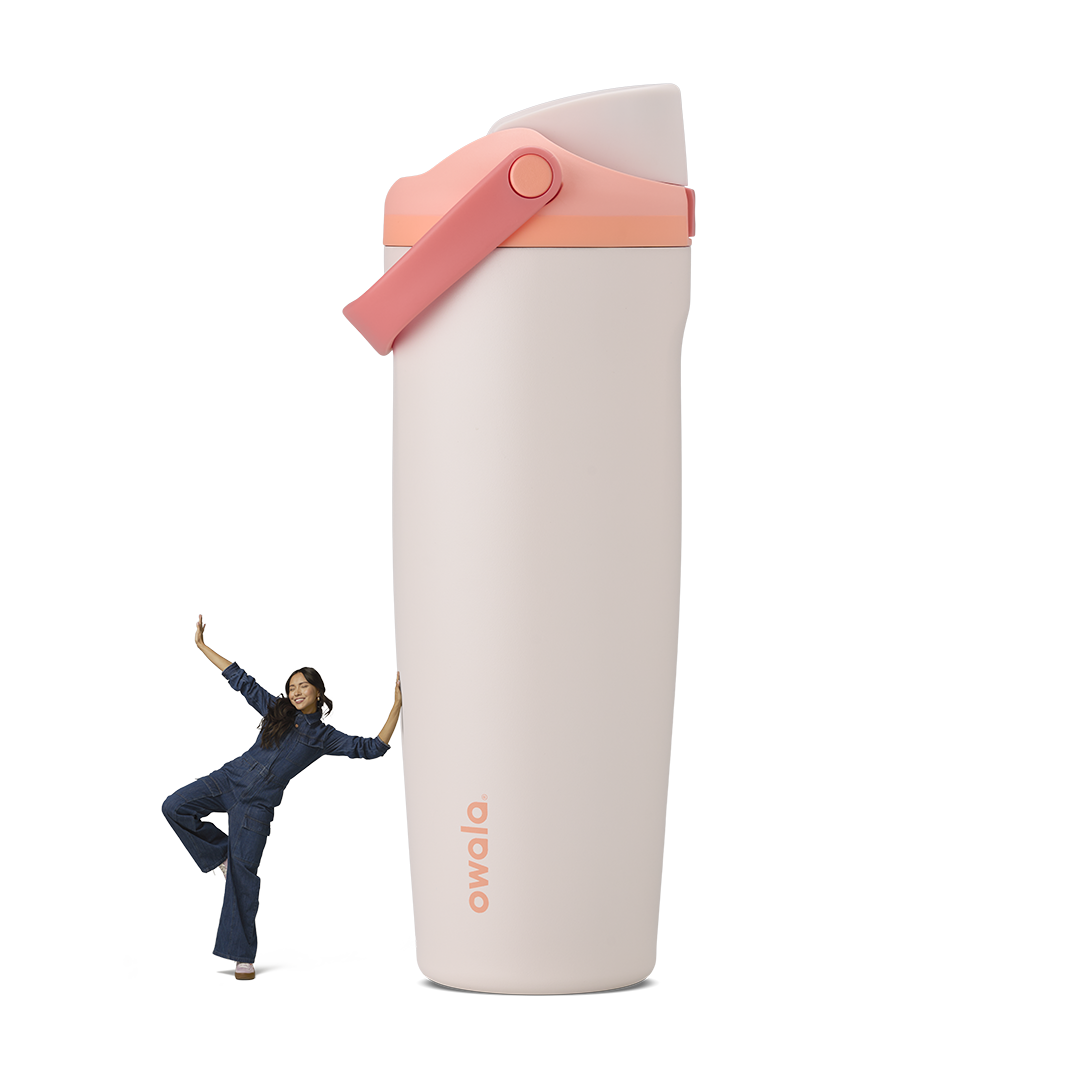 FreeSip® Sway Water Bottle UG2W1C32