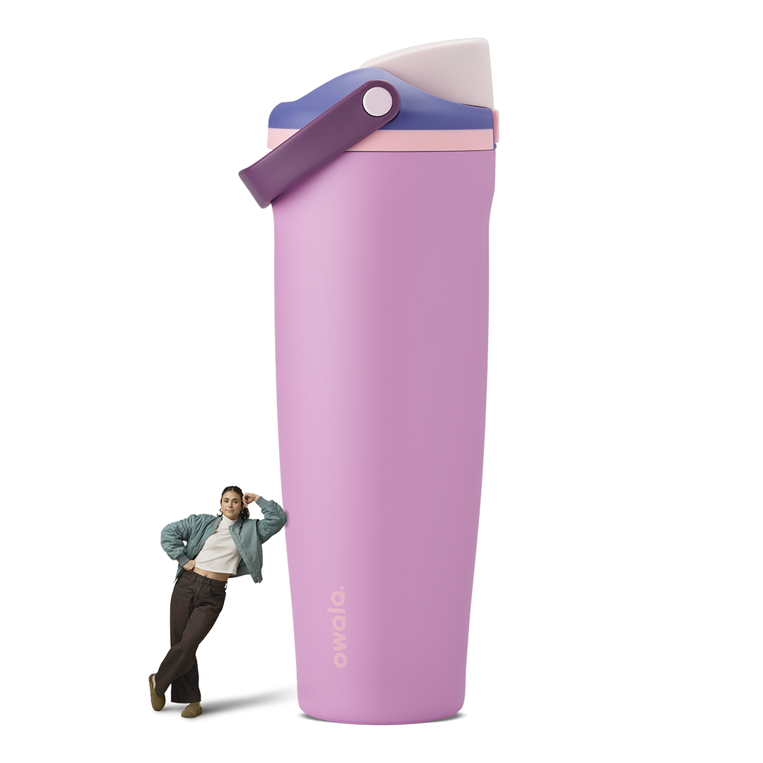 FreeSip® Sway Water Bottle UG2W1C32