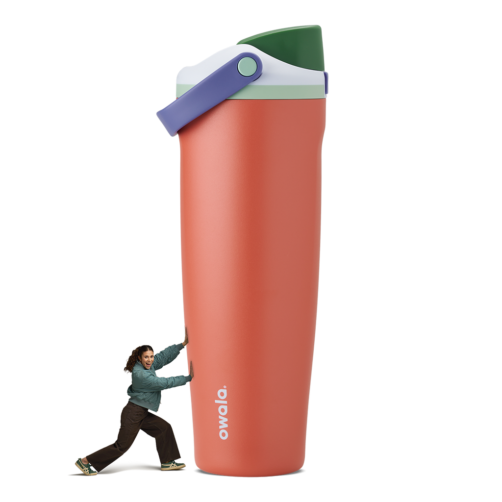 FreeSip® Sway Water Bottle UG2W1C32